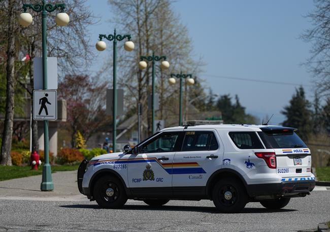 Surrey councillor breached conflict rules in police vote: ethics report | iNFOnews.ca