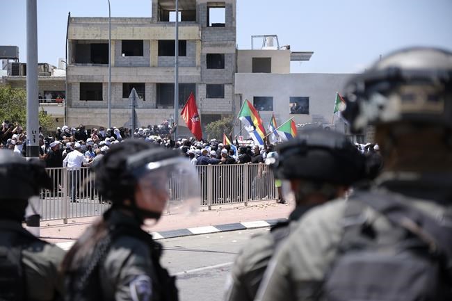 Israeli police clash with Druze protesters in the Golan Heights. The rare violence leaves 20 injured | iNFOnews.ca
