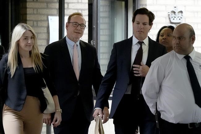 London jury seated in Kevin Spacey sex assault trial on allegations over a decade old | iNFOnews.ca