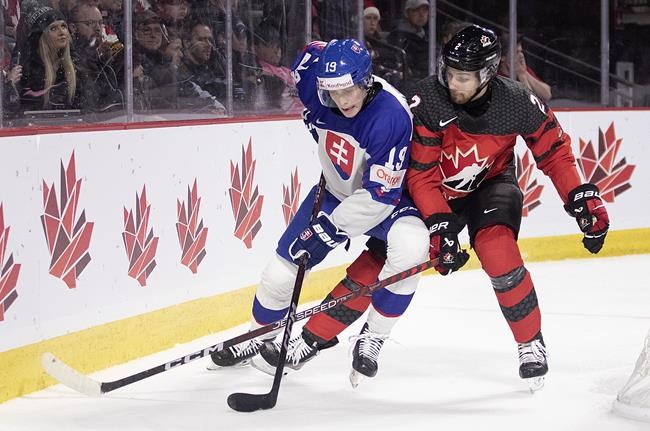 Flames pick Samuel Honzek 16th overall at NHL draft | iNFOnews.ca