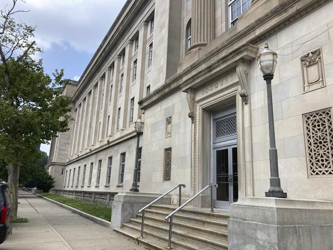 Political consultant gets 24 years for paying hitmen to kill a colleague | iNFOnews.ca