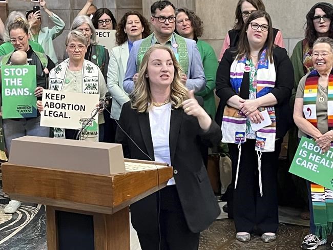 Nebraska lawmaker sues conservative PAC for defamation, says online attacks led to threats | iNFOnews.ca