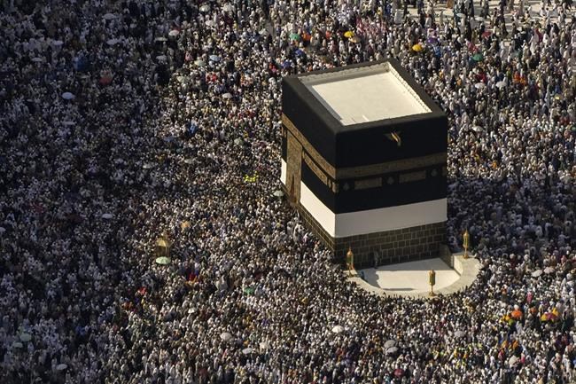 This year's Hajj was held in sweltering heat, and for those serving pilgrims there was little relief | iNFOnews.ca