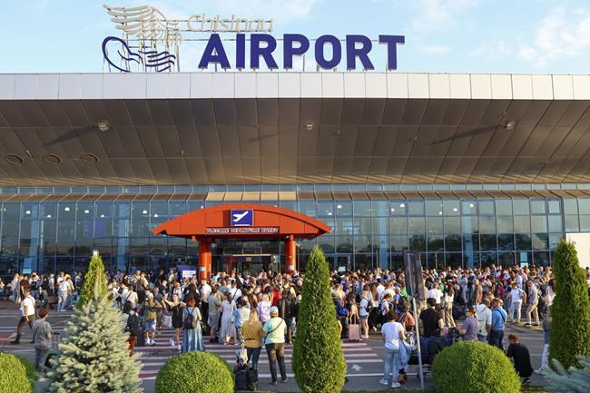 A Tajik man fatally shot two officers at Moldova's airport after he was denied entry, officials say | iNFOnews.ca