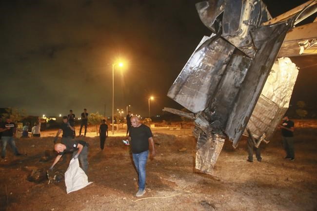 Israel's air force attacks Syria and Syrian air defense missile explodes over northern Israel | iNFOnews.ca