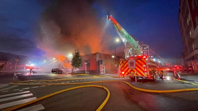 Fierce blaze damages several businesses, forces evacuation in downtown Vernon, B.C. | iNFOnews.ca