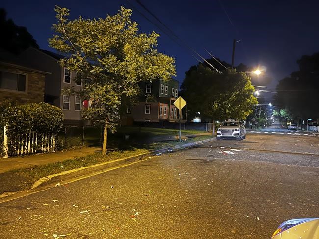 The wave of mass shootings over the Fourth of July highlights the challenges police face | iNFOnews.ca