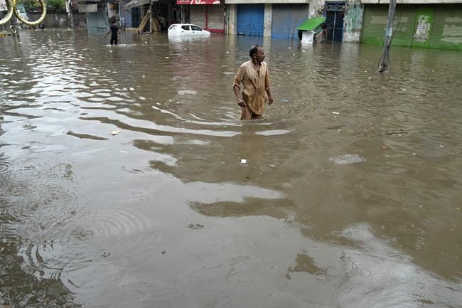 Heavy monsoon rains return to Pakistan a year after deadly floods | iNFOnews.ca