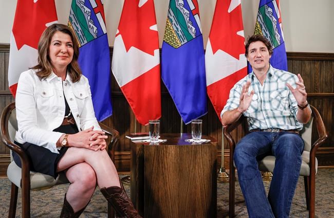 Prime Minister Justin Trudeau holds brief meeting with Alberta Premier Danielle Smith | iNFOnews.ca Prime Minister Justin Trudeau holds brief meeting with Alberta Premier Danielle Smith | iNFOnews.ca