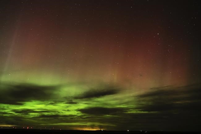 Solar storm on Thursday expected to make northern lights visible in limited US states | iNFOnews.ca