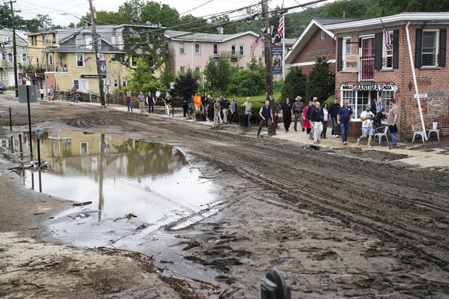 Relentless rain causes floods in Northeast, prompts rescues and swamps Vermont's capital | iNFOnews.ca Relentless rain causes floods in Northeast, prompts rescues and swamps Vermont's capital | iNFOnews.ca