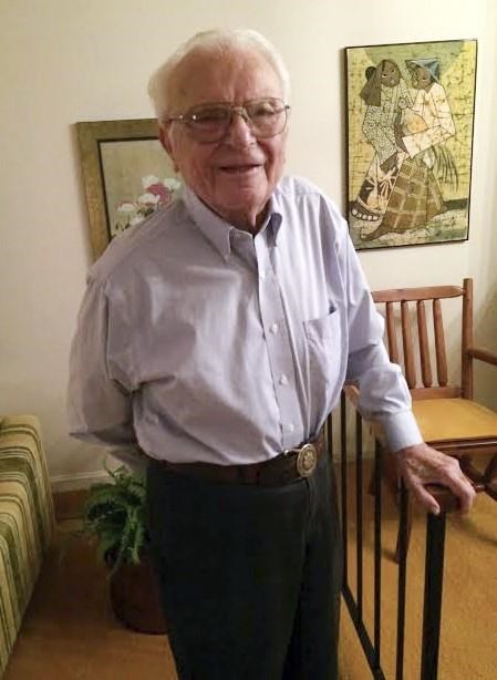 Longtime AP Pentagon reporter Fred Hoffman, who was lauded for his Vietnam coverage, dies at 100 | iNFOnews.ca Longtime AP Pentagon reporter Fred Hoffman, who was lauded for his Vietnam coverage, dies at 100 | iNFOnews.ca