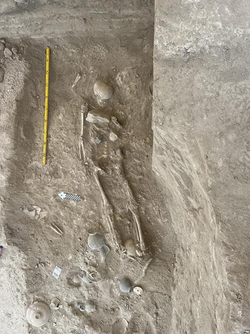 Jewelry, ornate pottery show 3,000-year-old Cypriot city was a key trading hub, scientist says | iNFOnews.ca