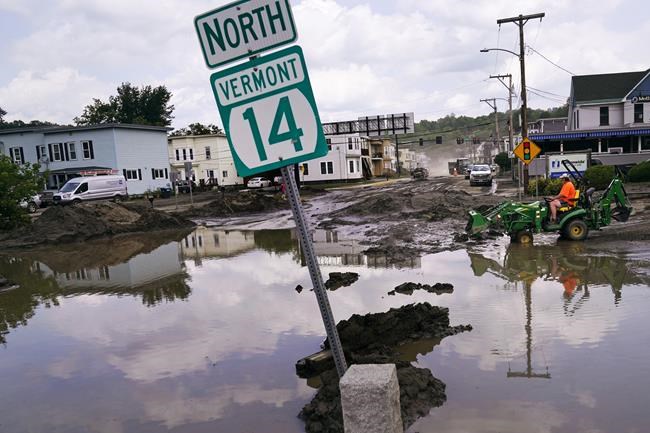 Snow shovels in hand, volunteers help Vermont communities clear the mud from epic floods | iNFOnews.ca Snow shovels in hand, volunteers help Vermont communities clear the mud from epic floods | iNFOnews.ca
