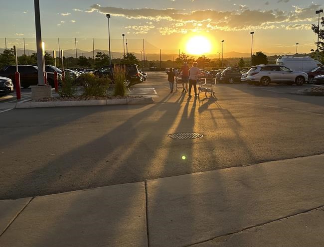 Americans bump up spending in June as inflation eases in a strong jobs market | iNFOnews.ca Americans bump up spending in June as inflation eases in a strong jobs market | iNFOnews.ca