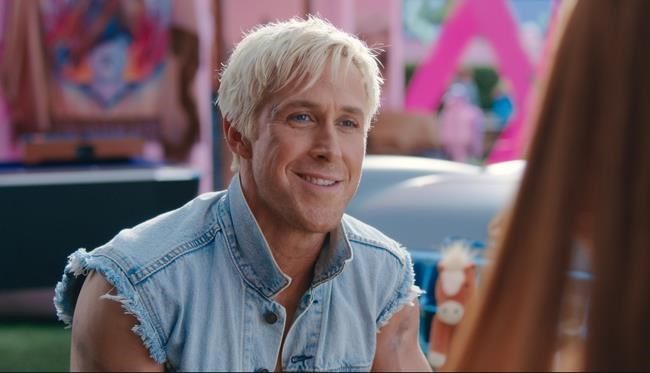 'Barbie' takes the box office crown and 'Oppenheimer' soars in a historic weekend | iNFOnews.ca