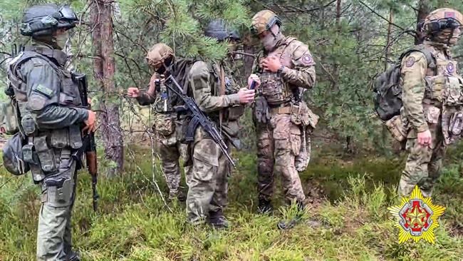 Monitoring group says thousands of Wagner mercenaries have arrived in Belarus since failed uprising | iNFOnews.ca
