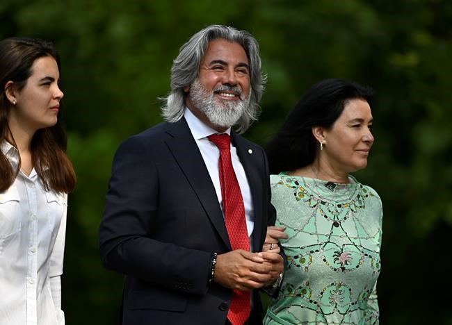 'Huge kettle of fish' faces new transport minister Pablo Rodriguez | iNFOnews.ca