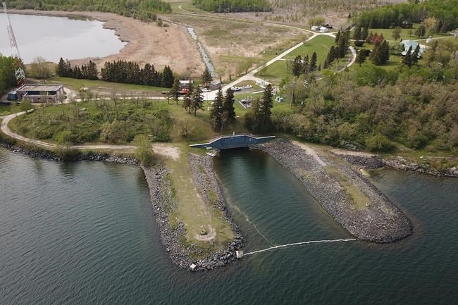 Shoal Lake 40 files lawsuit against federal government, Winnipeg over water diversion | iNFOnews.ca
