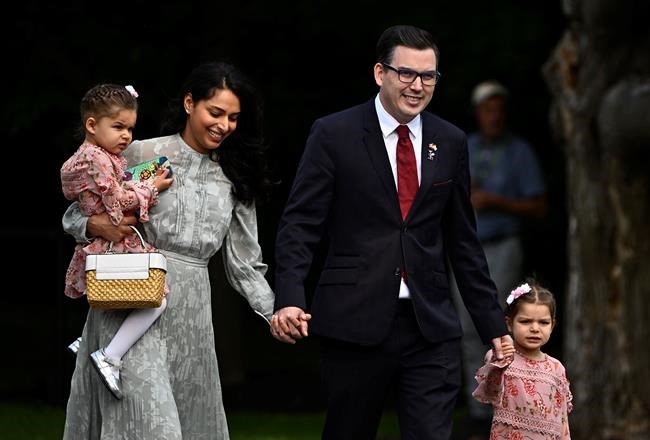 What is citizens' services, and what should be expected from the new minister? | iNFOnews.ca What is citizens' services, and what should be expected from the new minister? | iNFOnews.ca