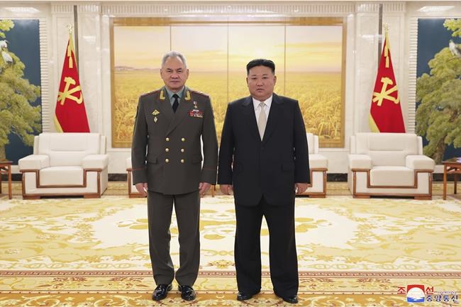 Russian and Chinese delegates join North Korean leader Kim at a parade showing his newest missiles | iNFOnews.ca