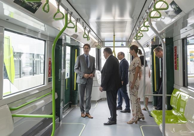 Montreal's new light-rail train network inaugurated, will open for free over weekend | iNFOnews.ca