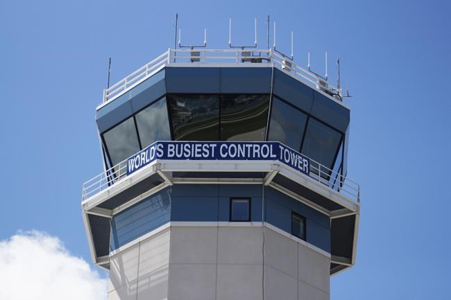 Super Bowl winner Bruce Collie's daughter is among 4 killed in Wisconsin aircraft crashes | iNFOnews.ca Super Bowl winner Bruce Collie's daughter is among 4 killed in Wisconsin aircraft crashes | iNFOnews.ca