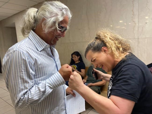 Texas man ticketed for feeding the homeless outside Houston library is found not guilty | iNFOnews.ca