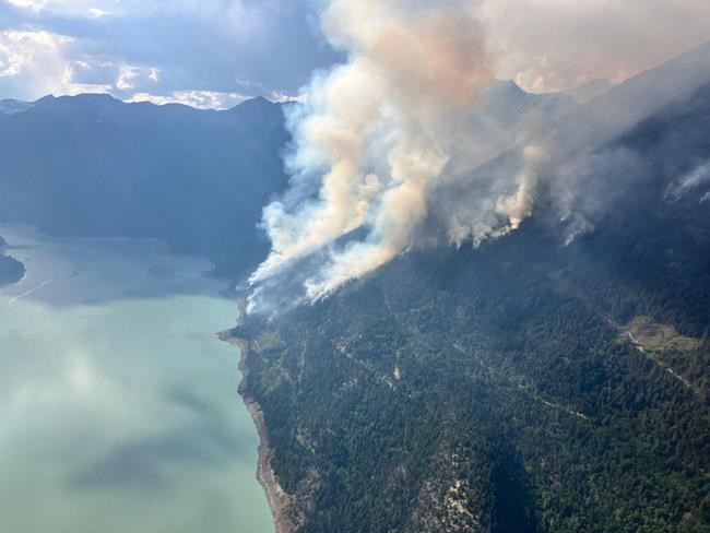 In the news today: Challenging week ahead for crews battling B.C. wildfires | iNFOnews.ca