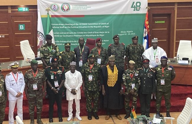 West Africa defense chiefs finalize Niger intervention plan as junta negotiations deadlock | iNFOnews.ca West Africa defense chiefs finalize Niger intervention plan as junta negotiations deadlock | iNFOnews.ca