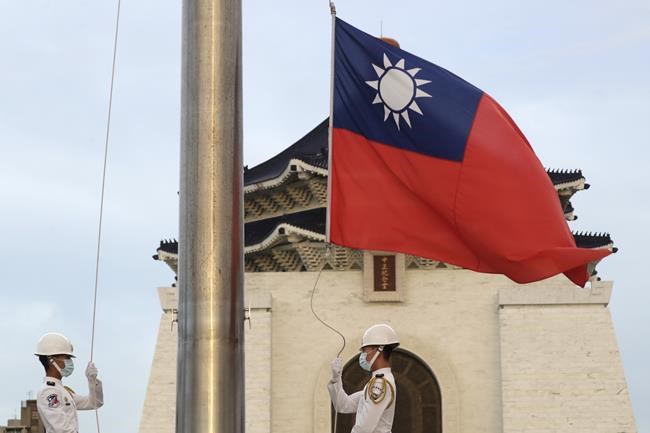 China sends ships and fighter jets toward Taiwan in new show of force | iNFOnews.ca