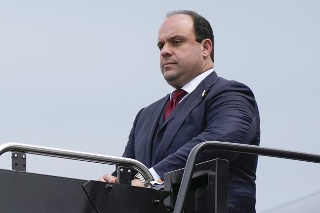 Trump adviser Boris Epshteyn arrested in 2021 after groping complaints at club, police records show | iNFOnews.ca Trump adviser Boris Epshteyn arrested in 2021 after groping complaints at club, police records show | iNFOnews.ca