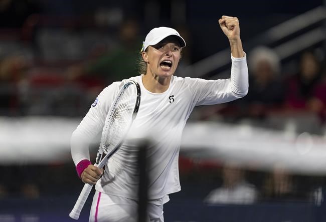 World No. 1 Swiatek holds off Collins, sets up semifinal with Pegula at NBO Montreal | iNFOnews.ca World No. 1 Swiatek holds off Collins, sets up semifinal with Pegula at NBO Montreal | iNFOnews.ca