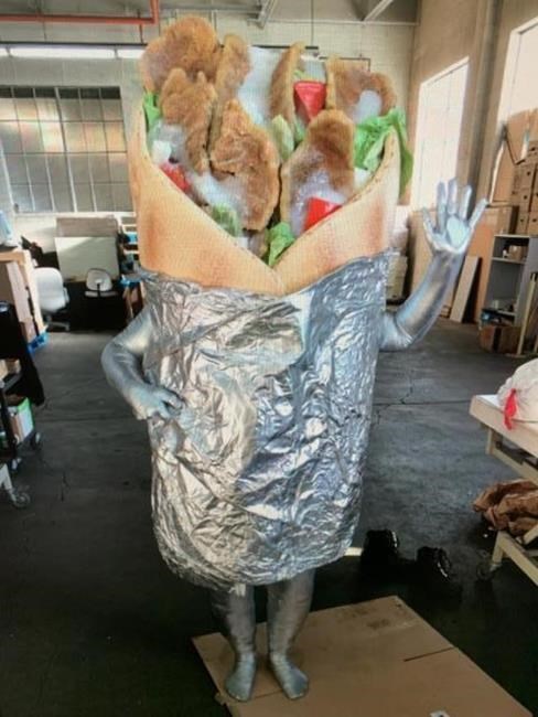 Alberta bid winner for donair costume says all about provincial pride — and lettuce | iNFOnews.ca