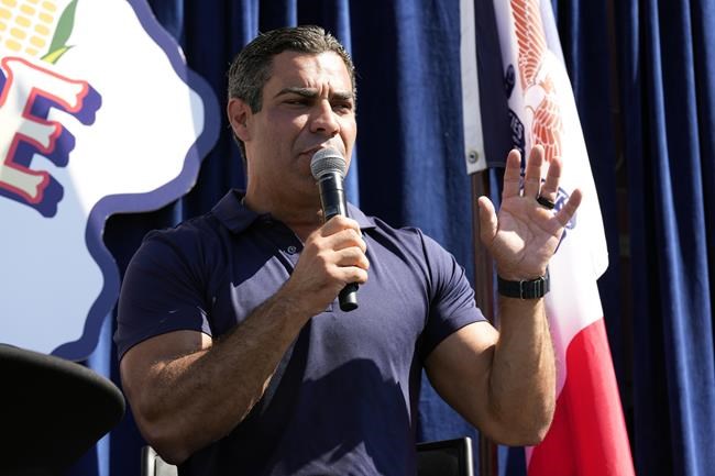Miami Mayor Francis Suarez, a fierce DeSantis critic, claims he's qualified for presidential debate | iNFOnews.ca