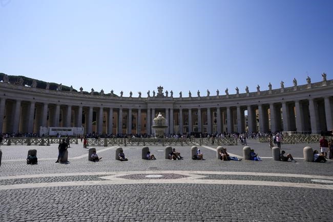 Pope Francis calls for peaceful end to the Niger crisis | iNFOnews.ca