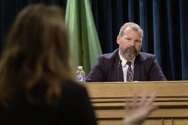 Saskatchewan says parental consent needed for name, pronoun change of students | iNFOnews.ca