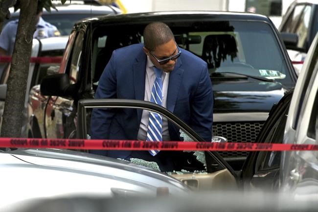 Police officer who shot driver sitting in car is being suspended, will be fired, commissioner says | iNFOnews.ca
