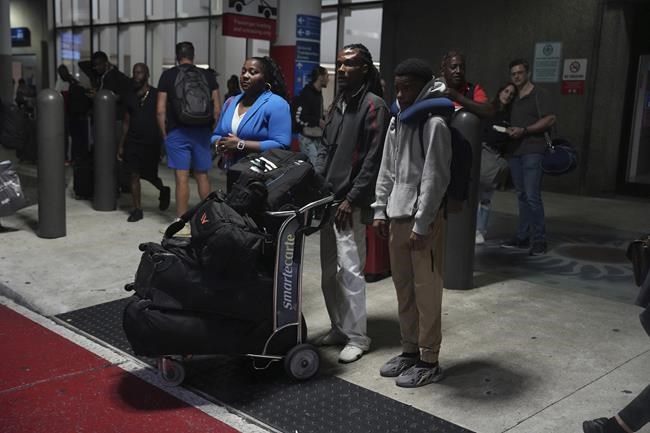 Judge asks if poverty qualifies for Biden policy letting migrants from 4 countries into US | iNFOnews.ca
