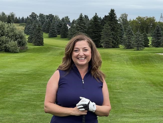 Canadian women taking up golf, challenging corporate stereotypes | iNFOnews.ca Canadian women taking up golf, challenging corporate stereotypes | iNFOnews.ca