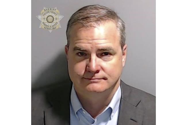 A Georgia state senator indicted with Trump won't be suspended from office while the case is ongoing | iNFOnews.ca