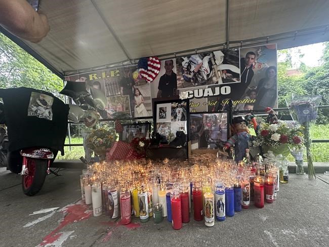 A motorcyclist died in a crash after a New York City police sergeant threw a cooler at his head | iNFOnews.ca