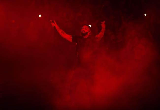 Drake concert in Vancouver postponed at last minute due to technical issues | iNFOnews.ca