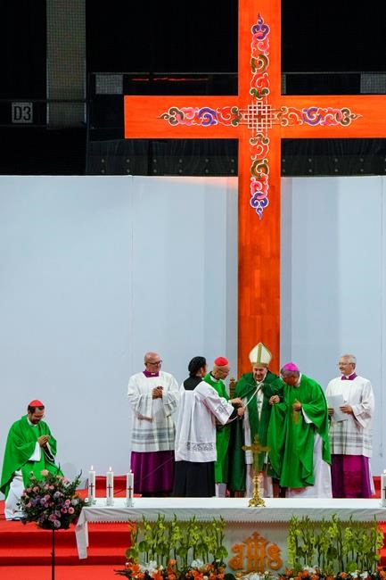Pope insists Vatican-China relations are on track but says more work is needed | iNFOnews.ca