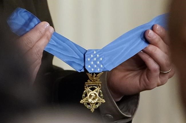 Biden awards Medal of Honor to Army helicopter pilot who rescued soldiers in a Vietnam firefight | iNFOnews.ca Biden awards Medal of Honor to Army helicopter pilot who rescued soldiers in a Vietnam firefight | iNFOnews.ca