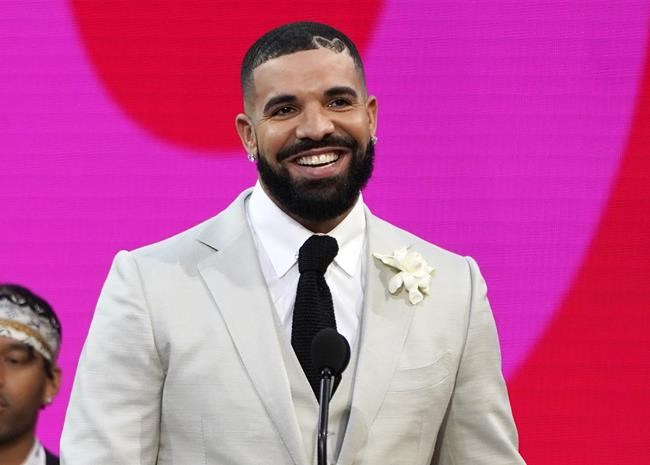 Drake announces highly anticipated 'For All the Dogs' album will arrive this month | iNFOnews.ca