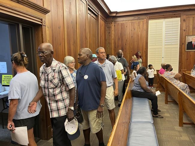 Slave descendants vow to fight on after Georgia county approves larger homes for island enclave | iNFOnews.ca Slave descendants vow to fight on after Georgia county approves larger homes for island enclave | iNFOnews.ca