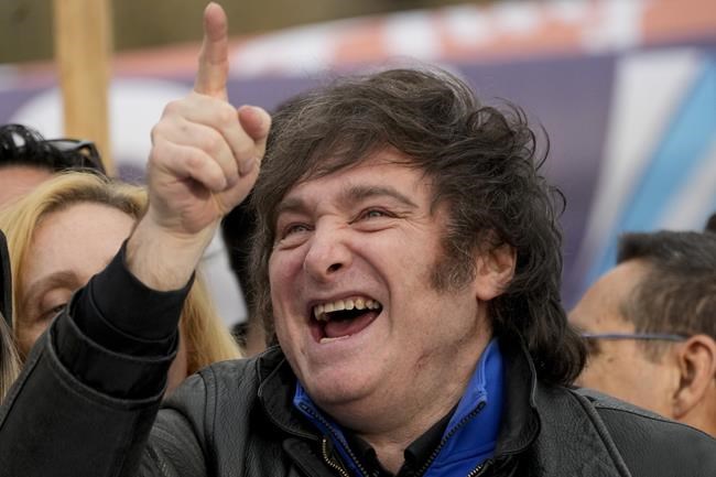 Tucker Carlson erupts into Argentina's presidential campaign with Javier Milei interview | iNFOnews.ca