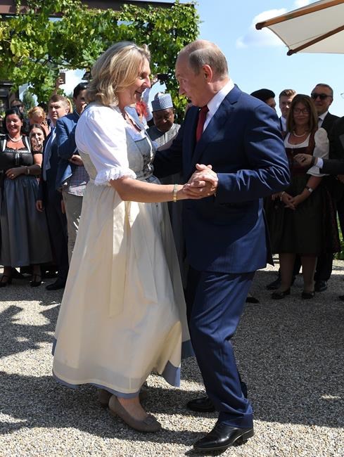 She danced with Putin at her wedding. Now the former Austrian foreign minister has moved to Russia | iNFOnews.ca She danced with Putin at her wedding. Now the former Austrian foreign minister has moved to Russia | iNFOnews.ca