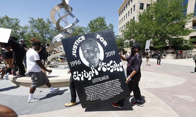 Trial begins in Elijah McClain death, which sparked outrage over racial injustice in policing | iNFOnews.ca